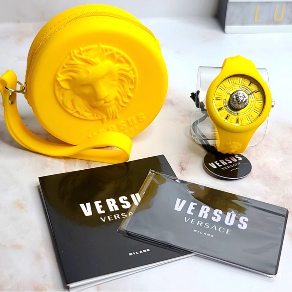 Versus Versace Yellow Silicone Lion Head Watch NWT w/ Box Papers Milano Pouch